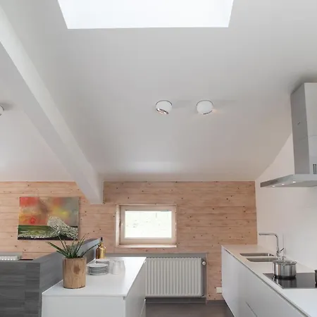 Landelijk In Met Tuin En Vijver Dom wakacyjny