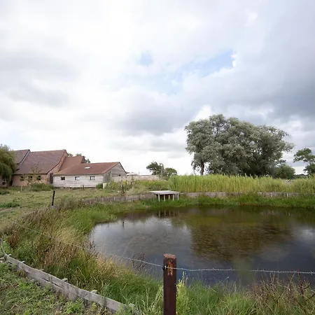 Landelijk In Met Tuin En Vijver *